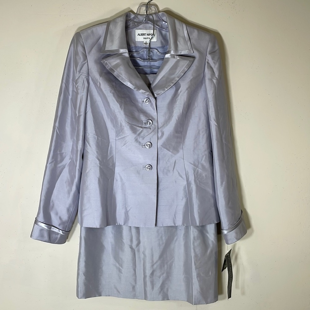 NWT. Albert Nikon Two Piece 100% Silk Satin Blazer & Skirt Set. 6. $390!